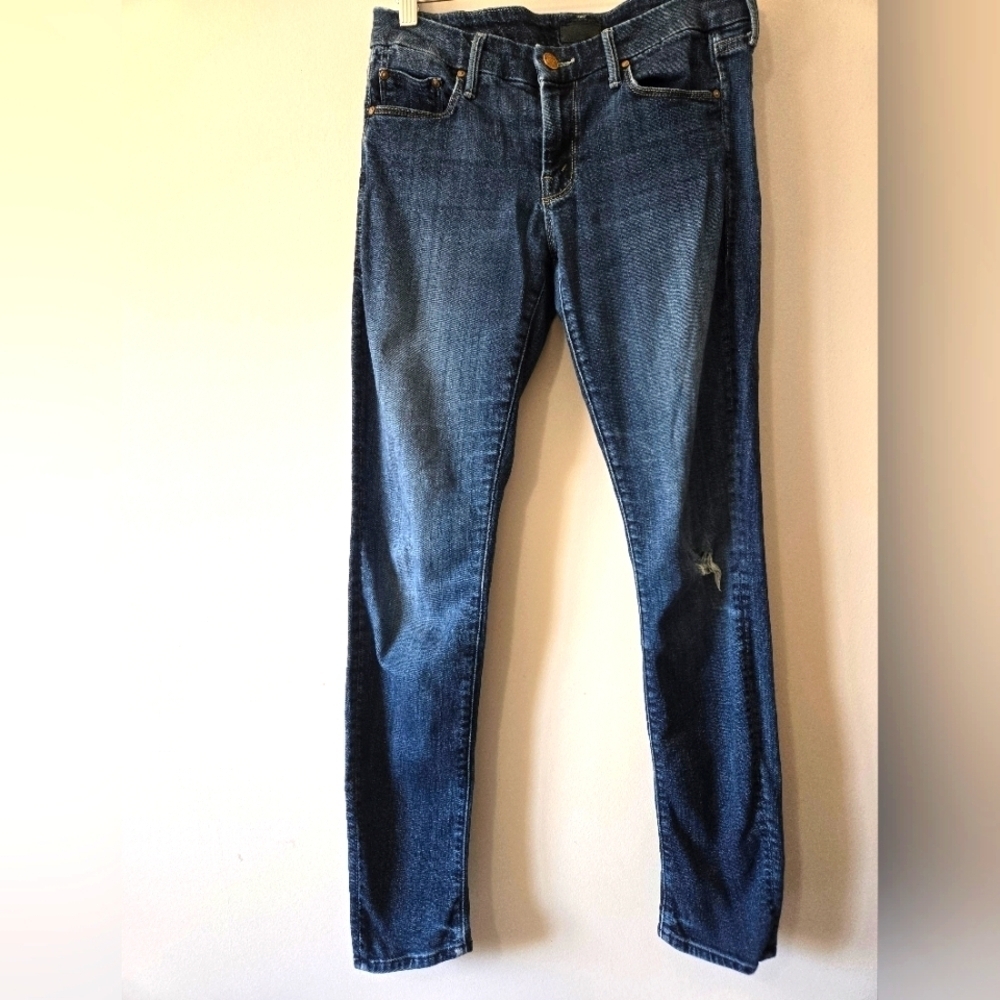 MOTHER " The Looker" Blue Distressed Denim Jeans. Size 28